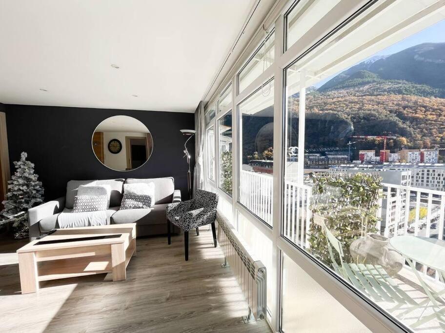 Casco Antiguo, Balcon Vistas, 10Pax - 3Parkings L By Bonesvacances อันดอร์รา ลา เวลลา ภายนอก รูปภาพ